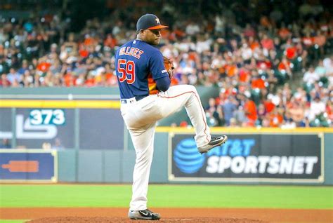 MLB DFS: Top DraftKings, FanDuel daily Fantasy baseball picks, .